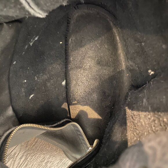 VINTAGE ROOTS LEATHER BACKPACK BLACK PREOWNED - Picture 8 of 16